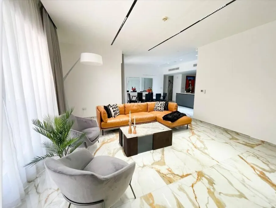 Luxury 4 Bed Apartment In Sadaf 8 On The Walk Jbr Dubai 0*,