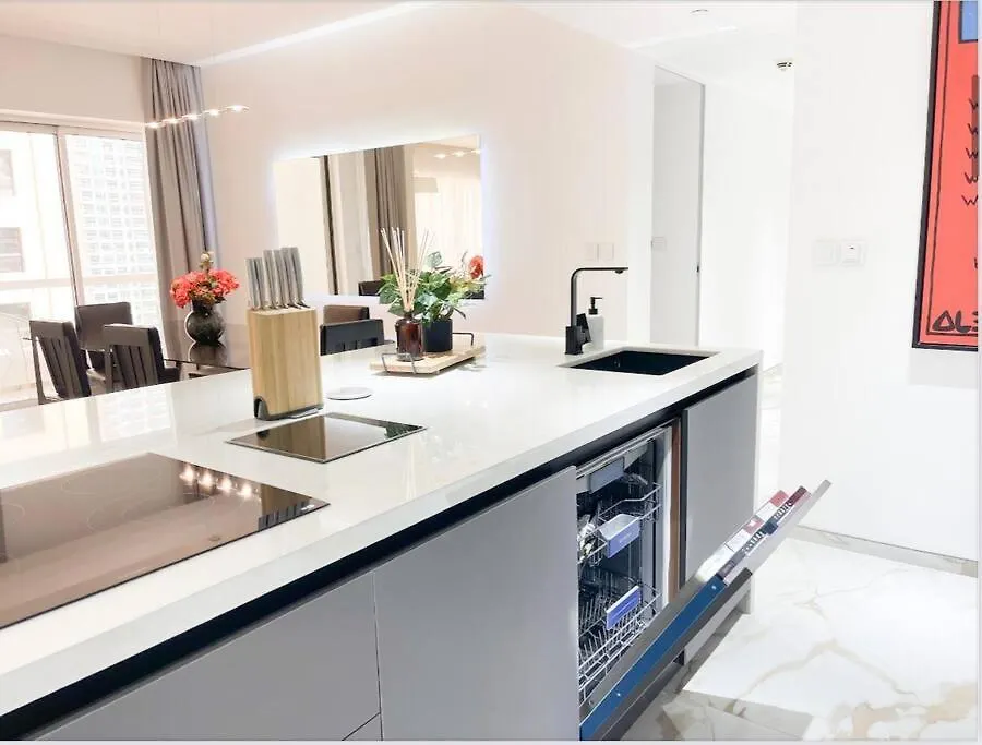 Luxury 4 Bed Apartment In Sadaf 8 On The Walk Jbr Dubaj 0*,