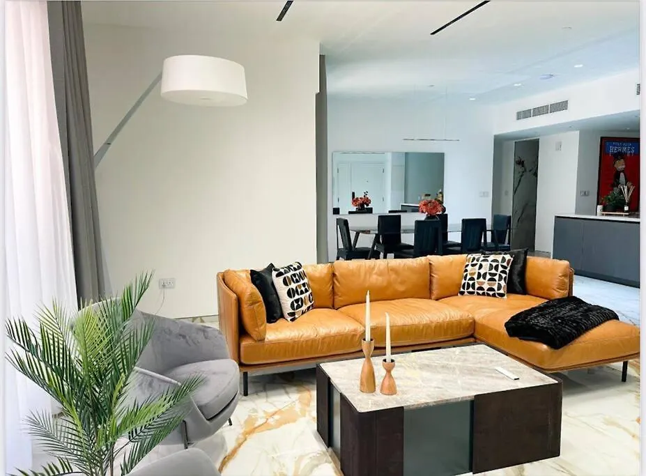Luxury 4 Bed Apartment In Sadaf 8 On The Walk Jbr Dubaj